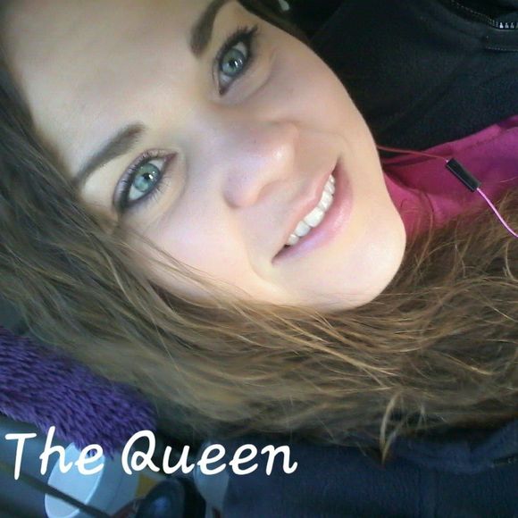 Meet your Posher, Shannon - Picture 1 of 1